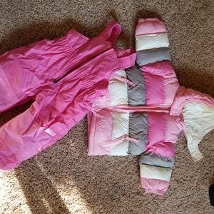 Childrens place 12 mo girl snow jacket and bib set